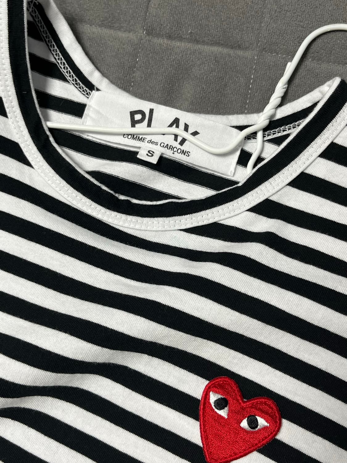 꼼데가르송 플레이 스트라이프 반팔티 상품이미지2