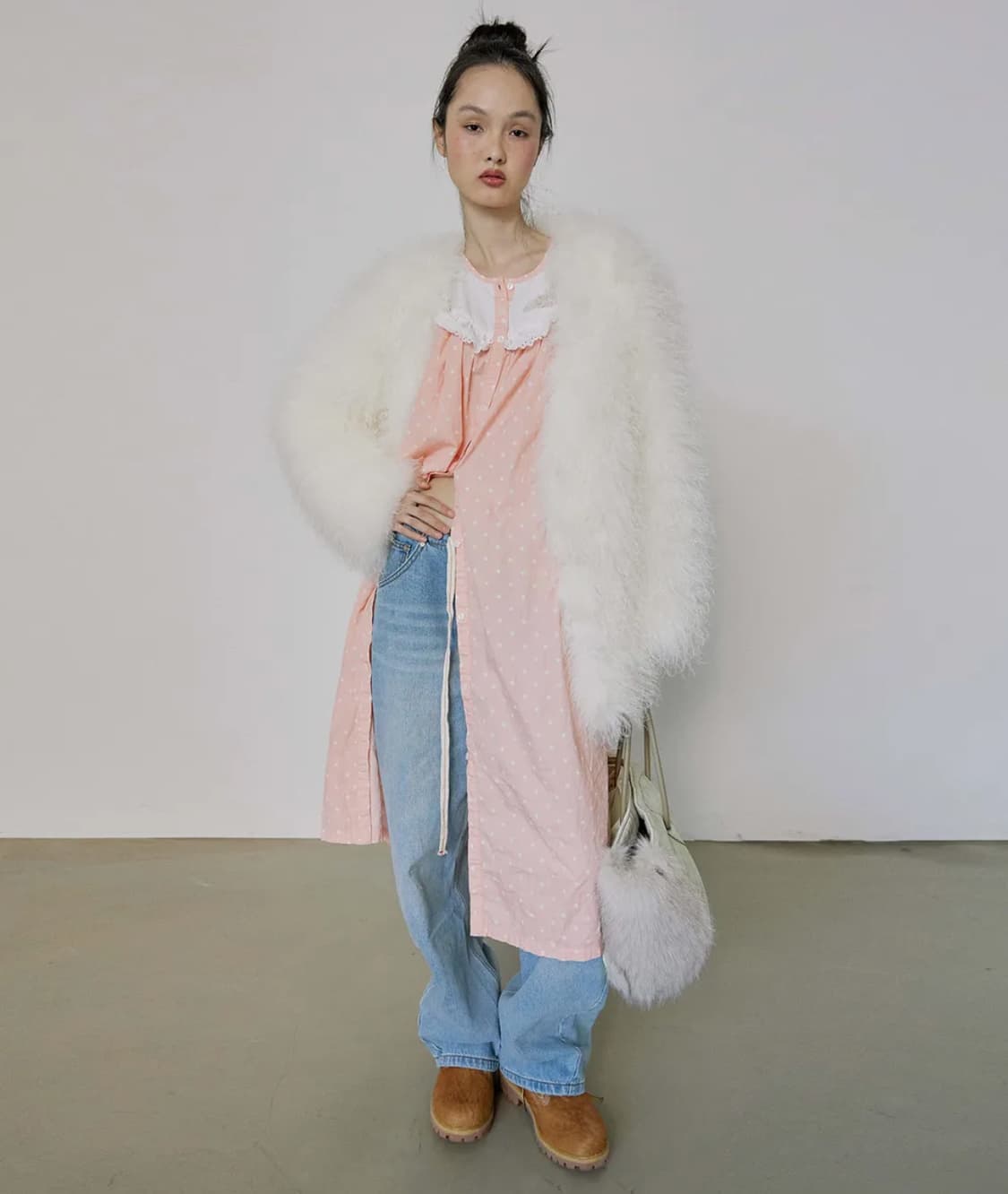 스컬프터 Faux Fur Middle Jacket White 퍼자켓 상품이미지2