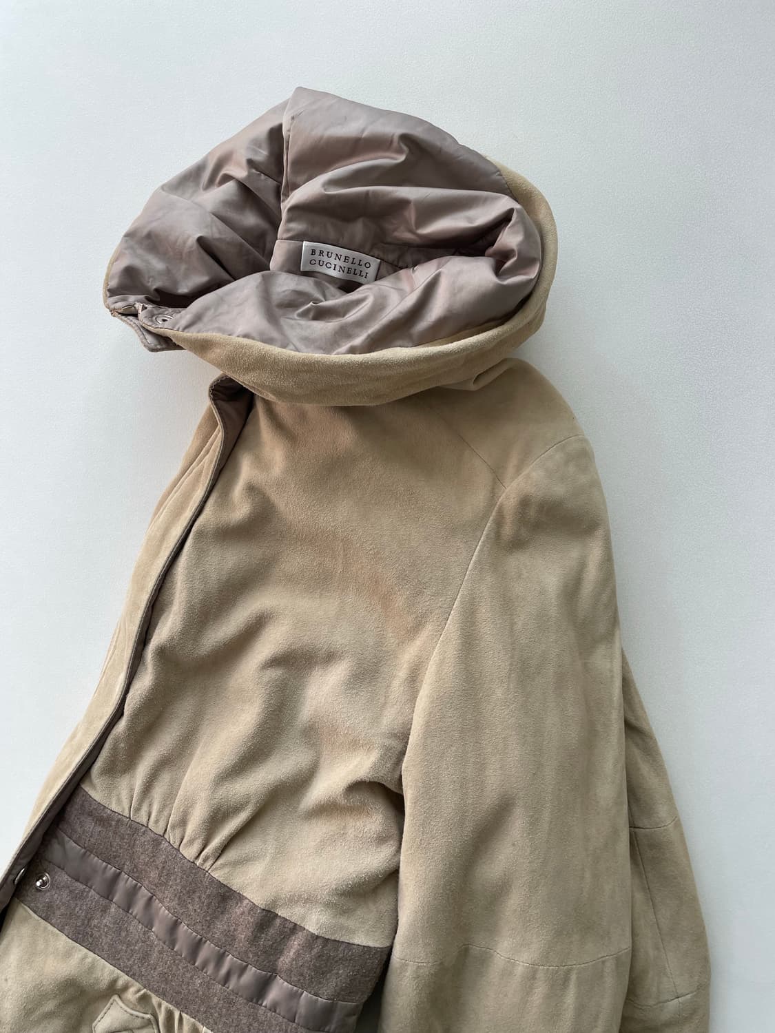 [42] 브루넬로 쿠치넬리 스웨이드 하이넥 자켓 상품이미지3