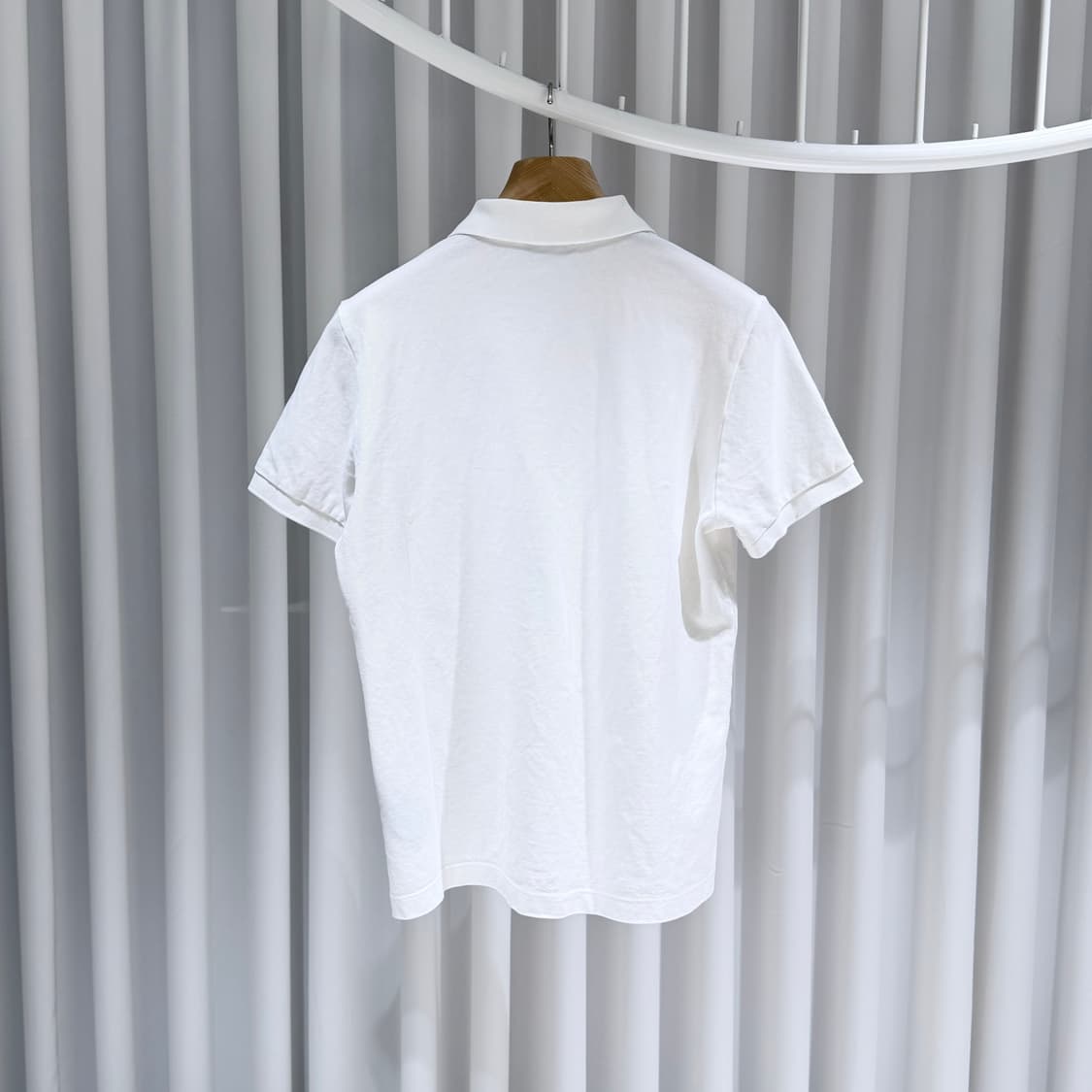 (A+/L) / 디올 아이콘 로고 폴로 반팔 셔츠 화이트 상품이미지5