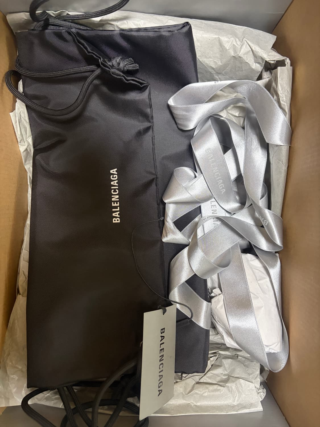 발렌시아가 3XL 에그쉘 42 상품이미지4