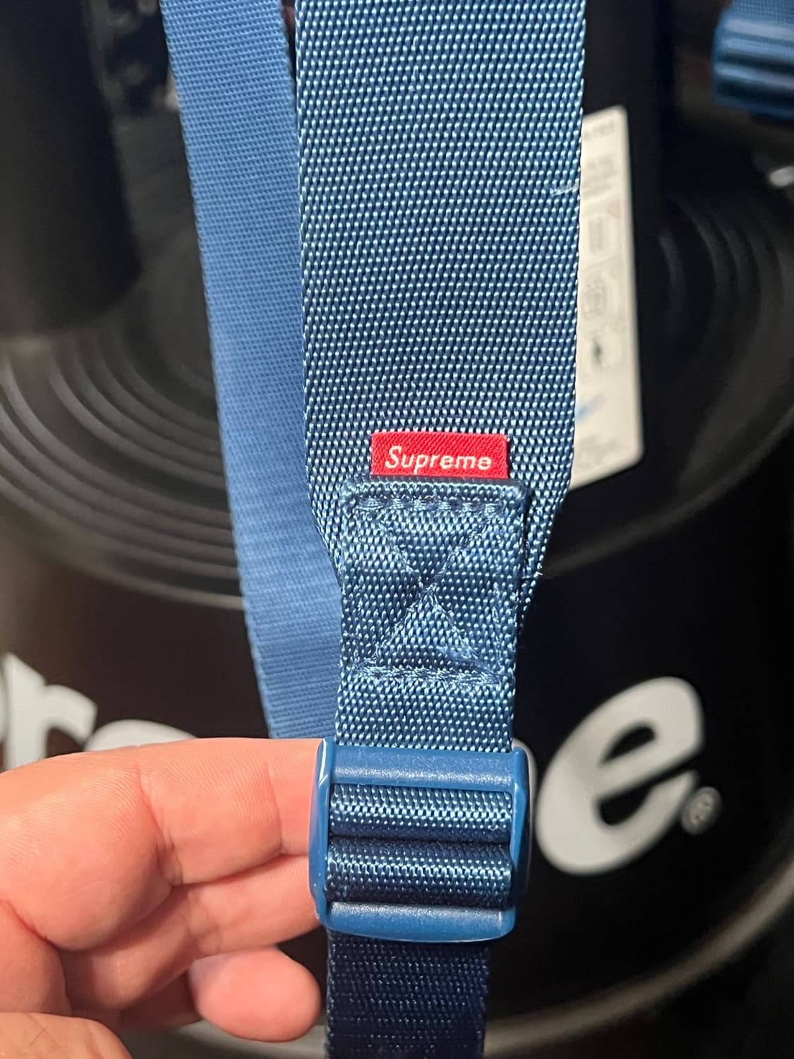 22FW 슈프림 퍼퍼 백팩 블루 페이즐리 상품이미지6