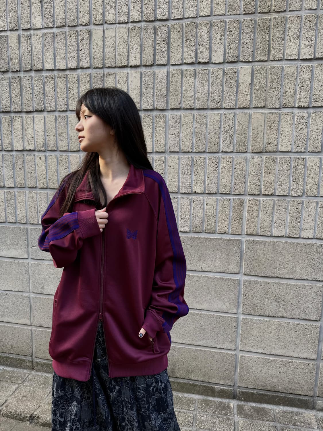 니들스 버건디 트랙 집업 상품이미지3