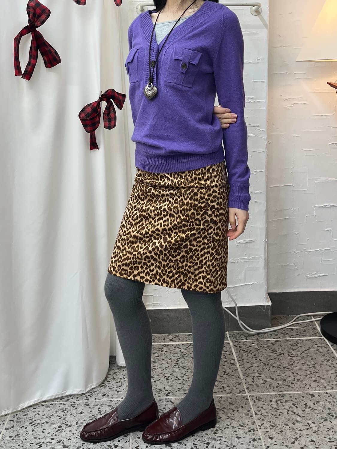 Pocket purple v-neck knit 상품이미지2