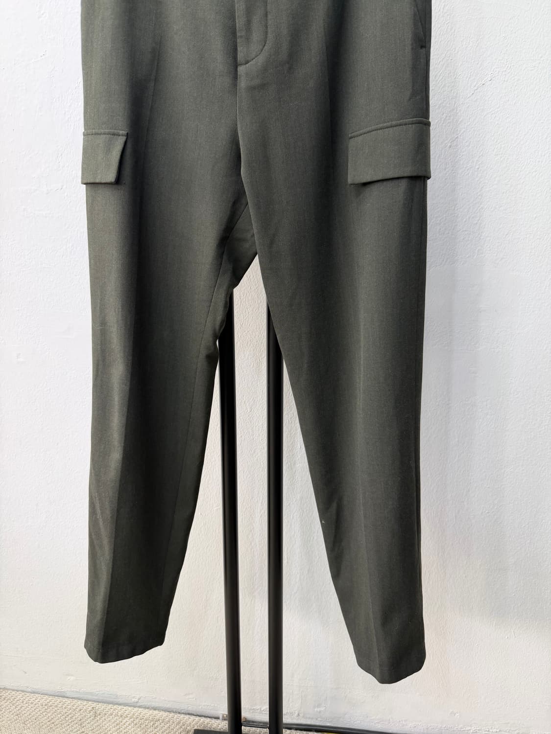 정품) 시스템옴므 한섬 가죽 디테일 카고 팬츠 78(30) 상품이미지3