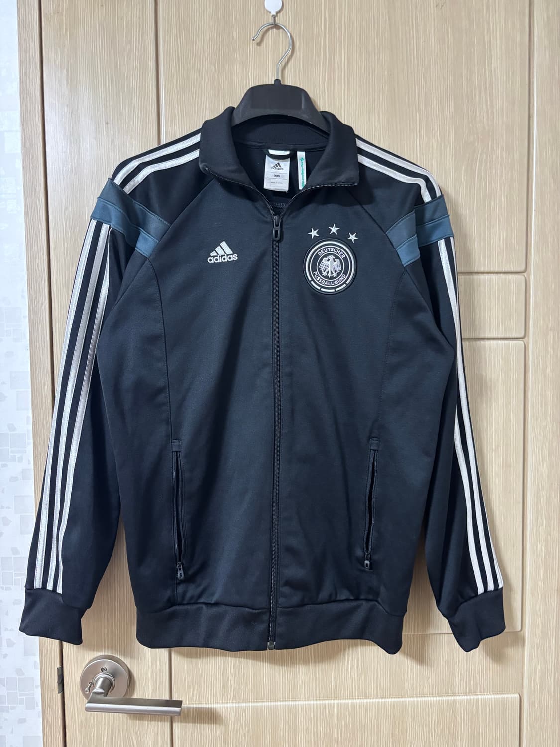 아디다스 독일 축구 국가대표팀 트랙탑 상품이미지1