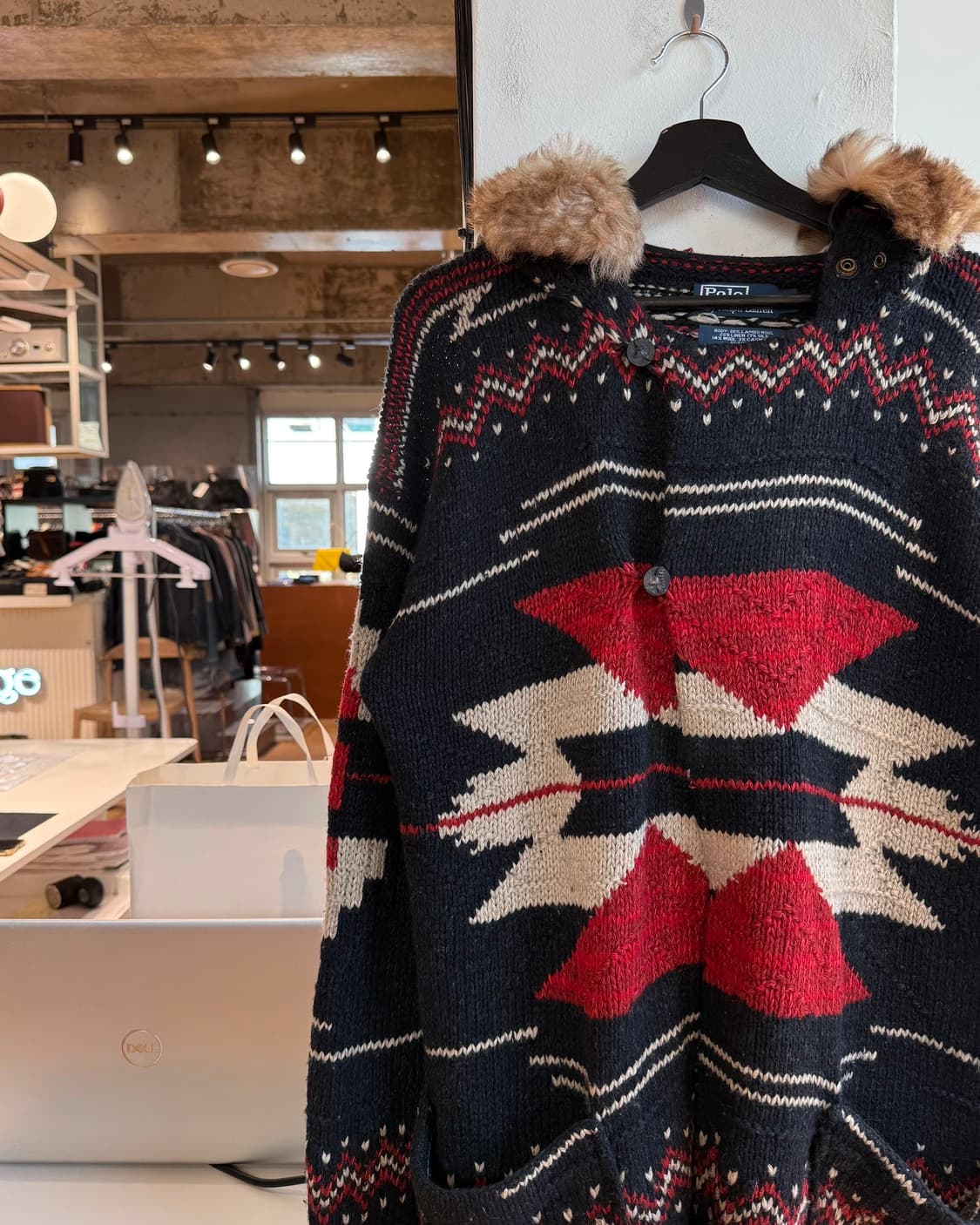 폴로 랄프로렌 블랙 핸드니트 아즈텍 울 가디건  상품이미지4