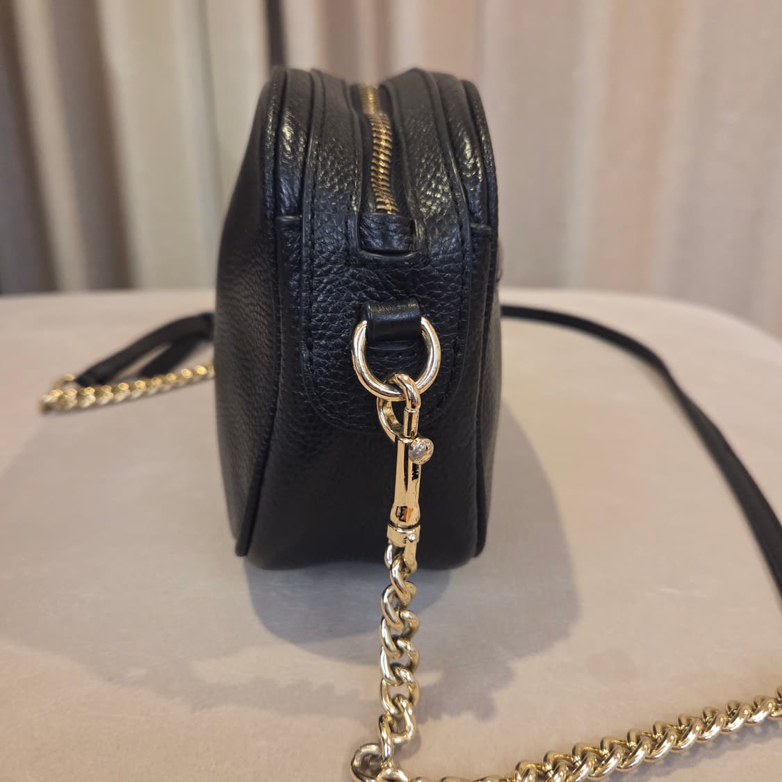 코치 블랙 카메라백 크로스백 상품이미지3