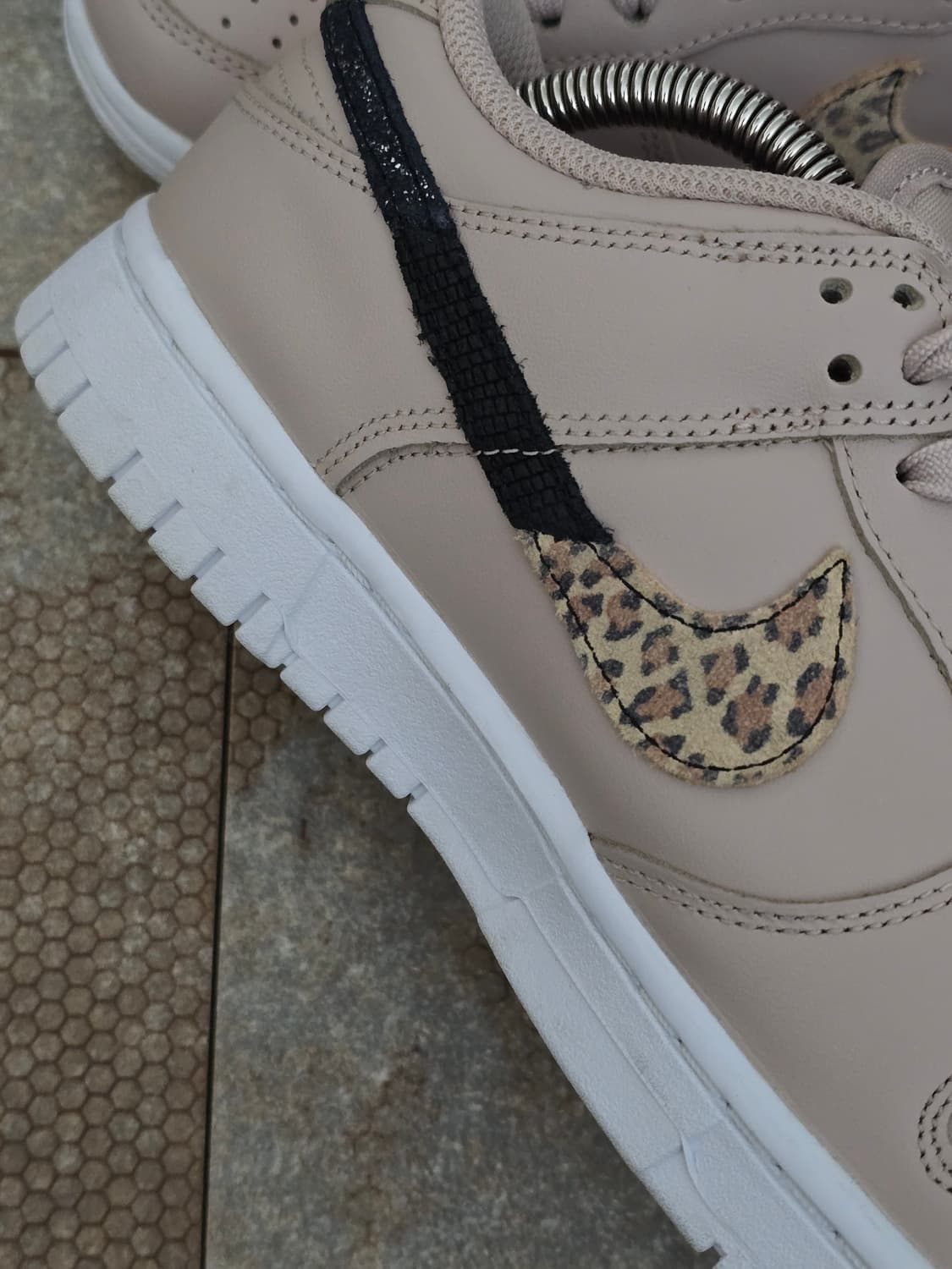 (240)나이키 덩크 로우 se 프라이멀 핑크 상품이미지5