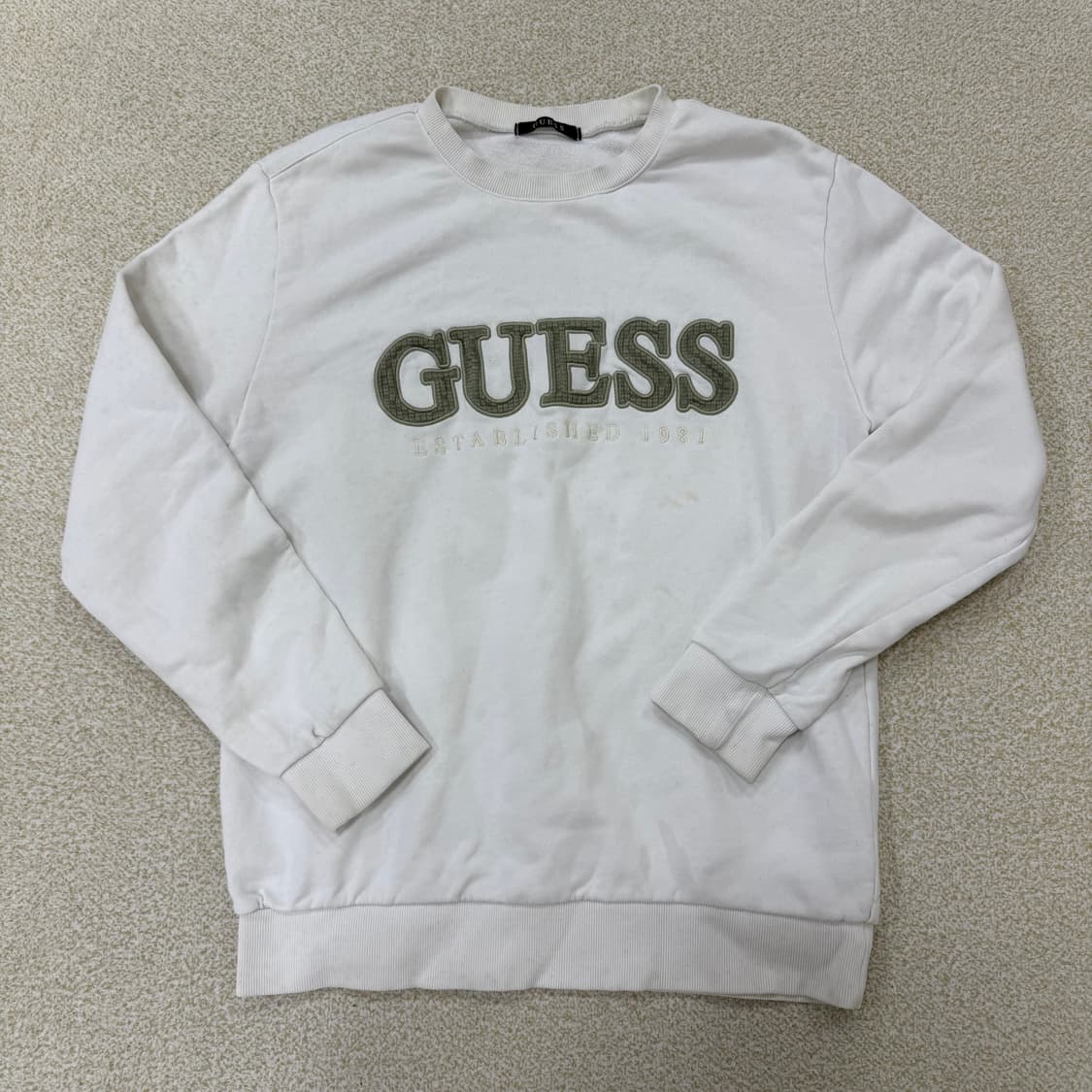 [M] 게스 빅로고 아이보리 맨투맨 0108T1 상품이미지1