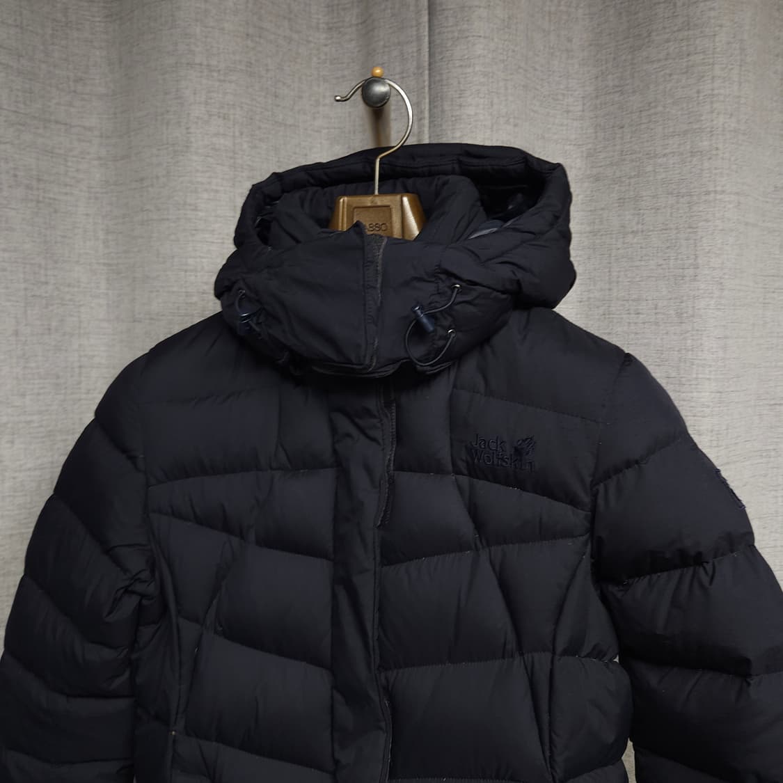 95 ) 잭울프스킨 여성 필파워 800 거위털 블랙 롱패딩 상품이미지4