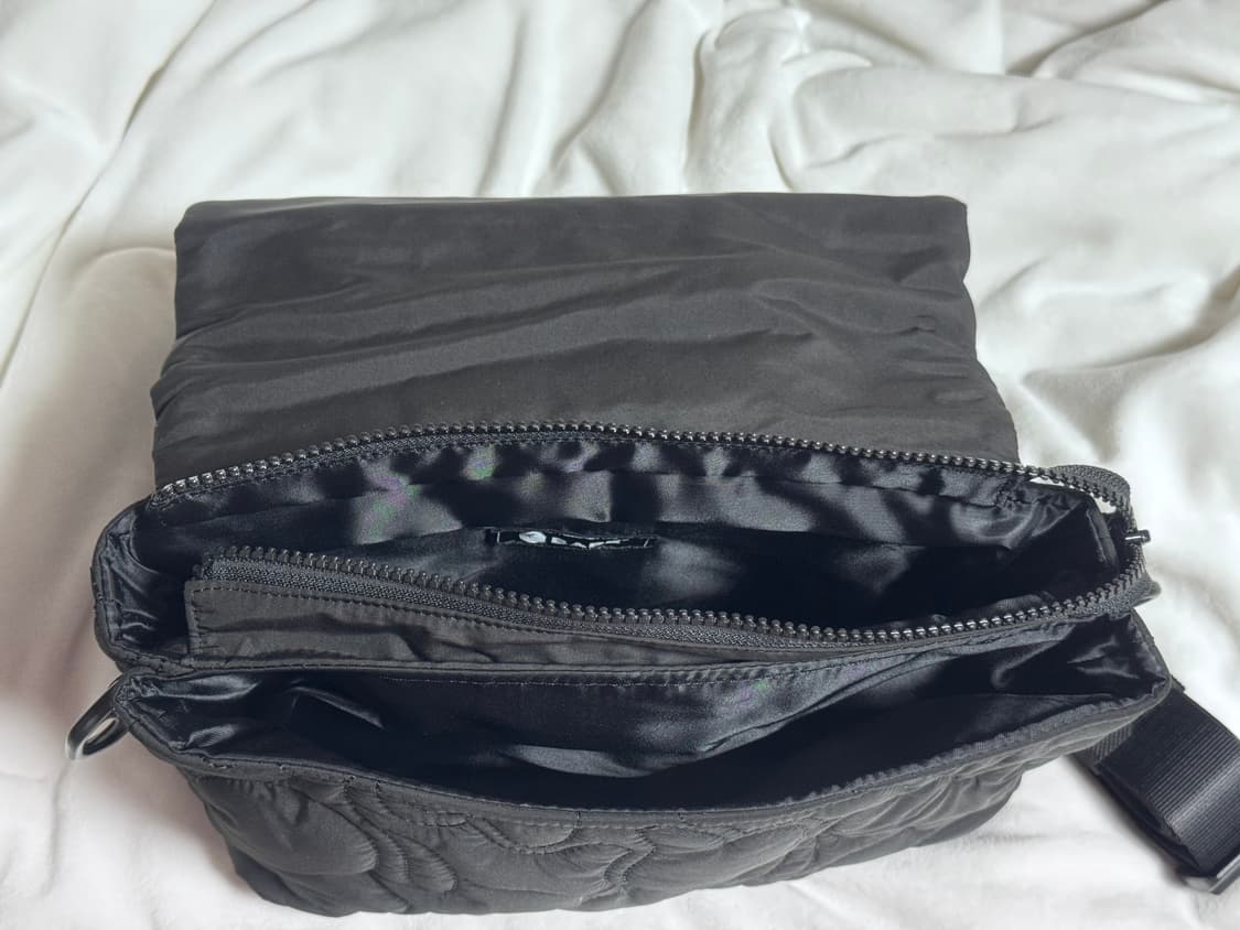 베이프 라인 카모 퀼팅 숄더백 상품이미지3