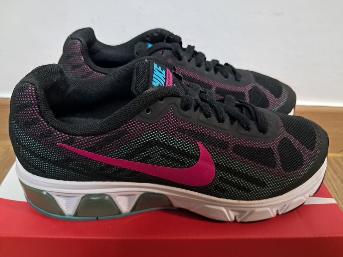 나이키 런닝화 235 상품이미지1