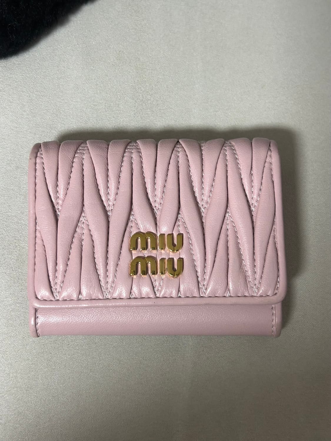 정품] 미우미우 마틀라세 핑크 카드지갑 상품이미지1