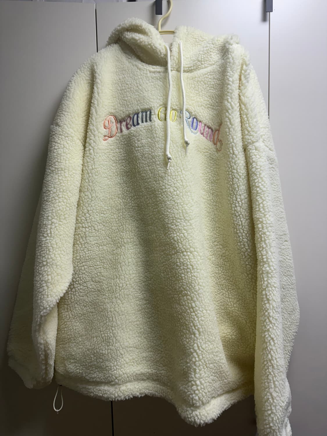 도쿄 디즈니랜드 40주년기념한정 아이보리 후드 후리스 새상품 상품이미지5