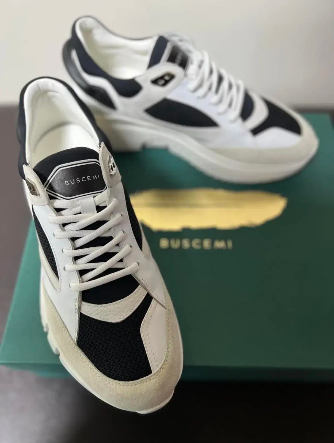 부세미 벨로체 스니커즈 상품이미지1