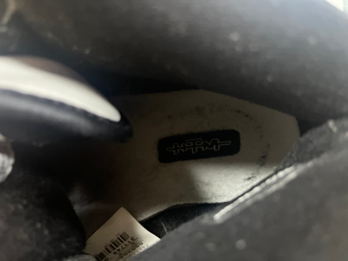 나이키 htm 코트포스 하이 검흰 1000족 한정 상품이미지8