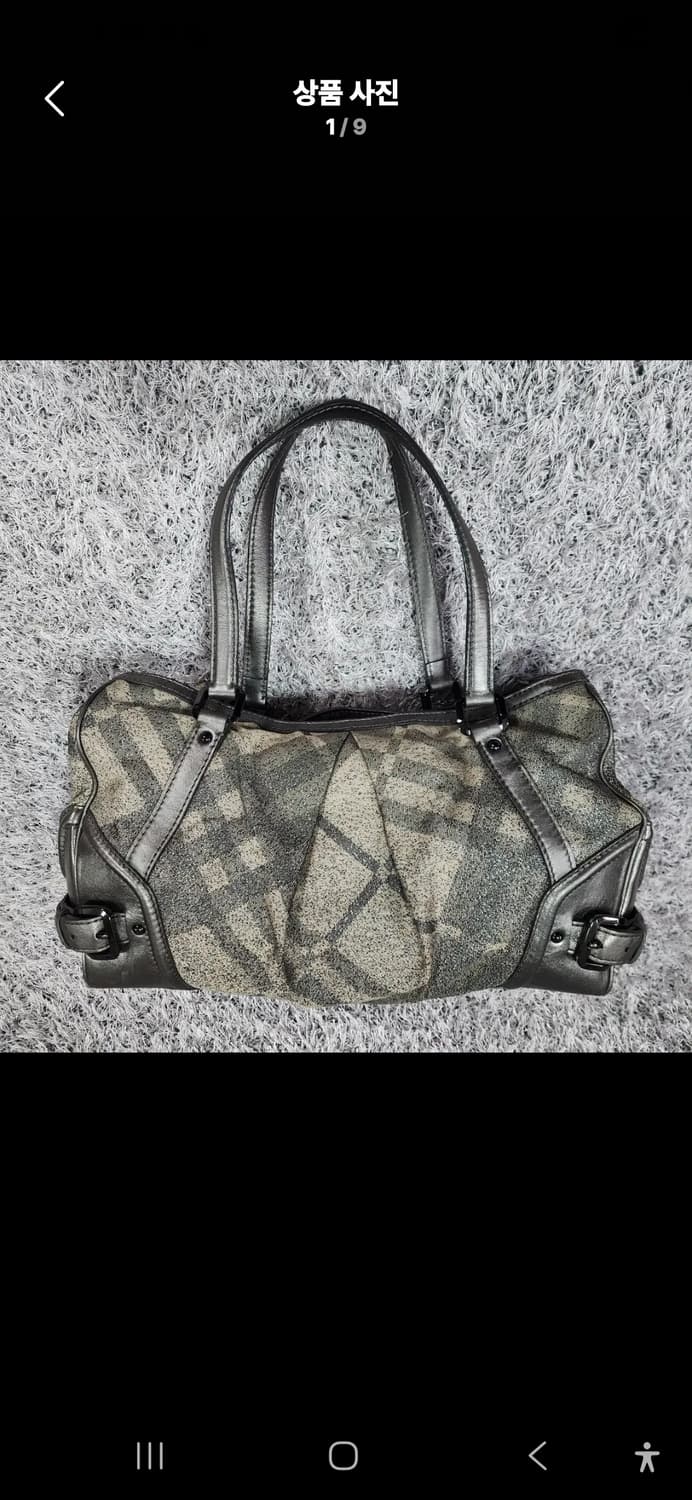 버버리 자카드 체크 숄더백 상품이미지1