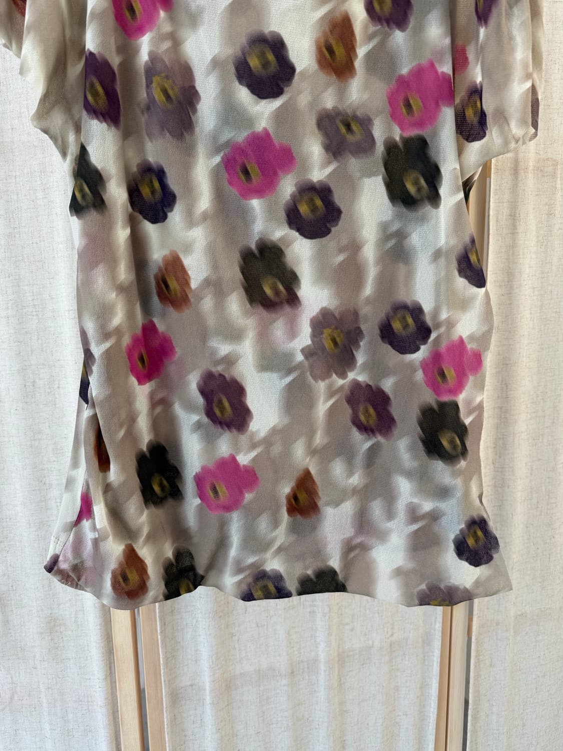 Cividini 플라워 프린팅 매쉬 탑 상품이미지3