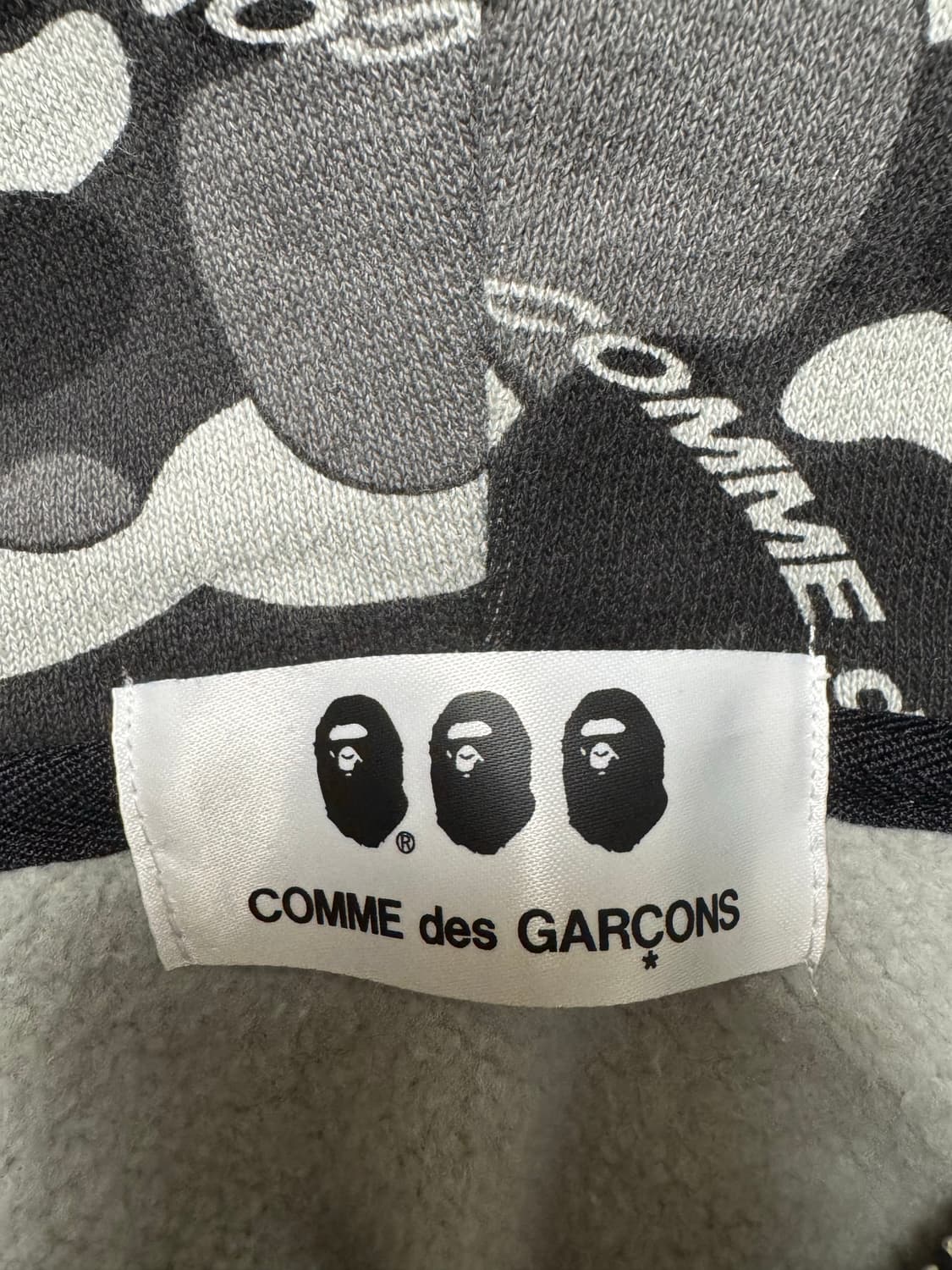 (M) 베이프 x  꼼데가르송 샤크 후드집업 상품이미지5