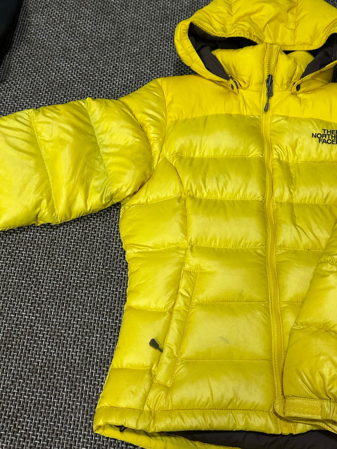 노스페이스 700 눕시2 패딩 상품이미지4