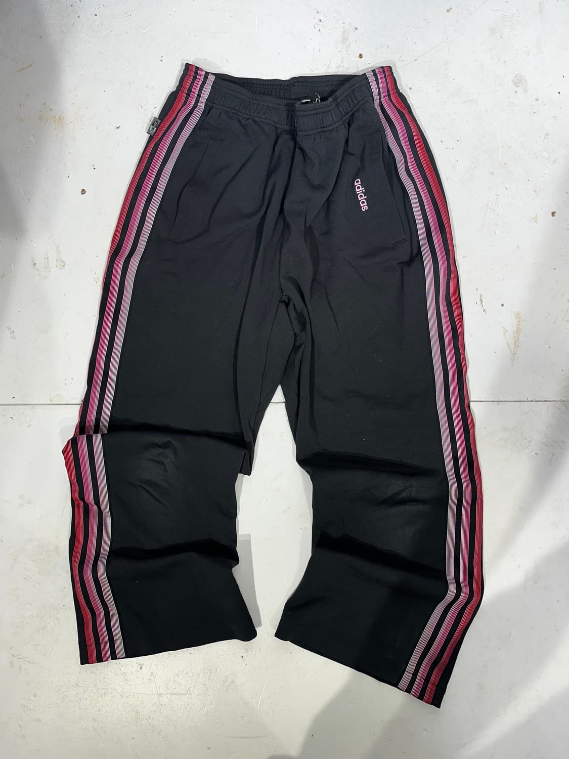 아디다스 블랙 핑크 삼선 와이드 추리닝 바지  상품이미지4