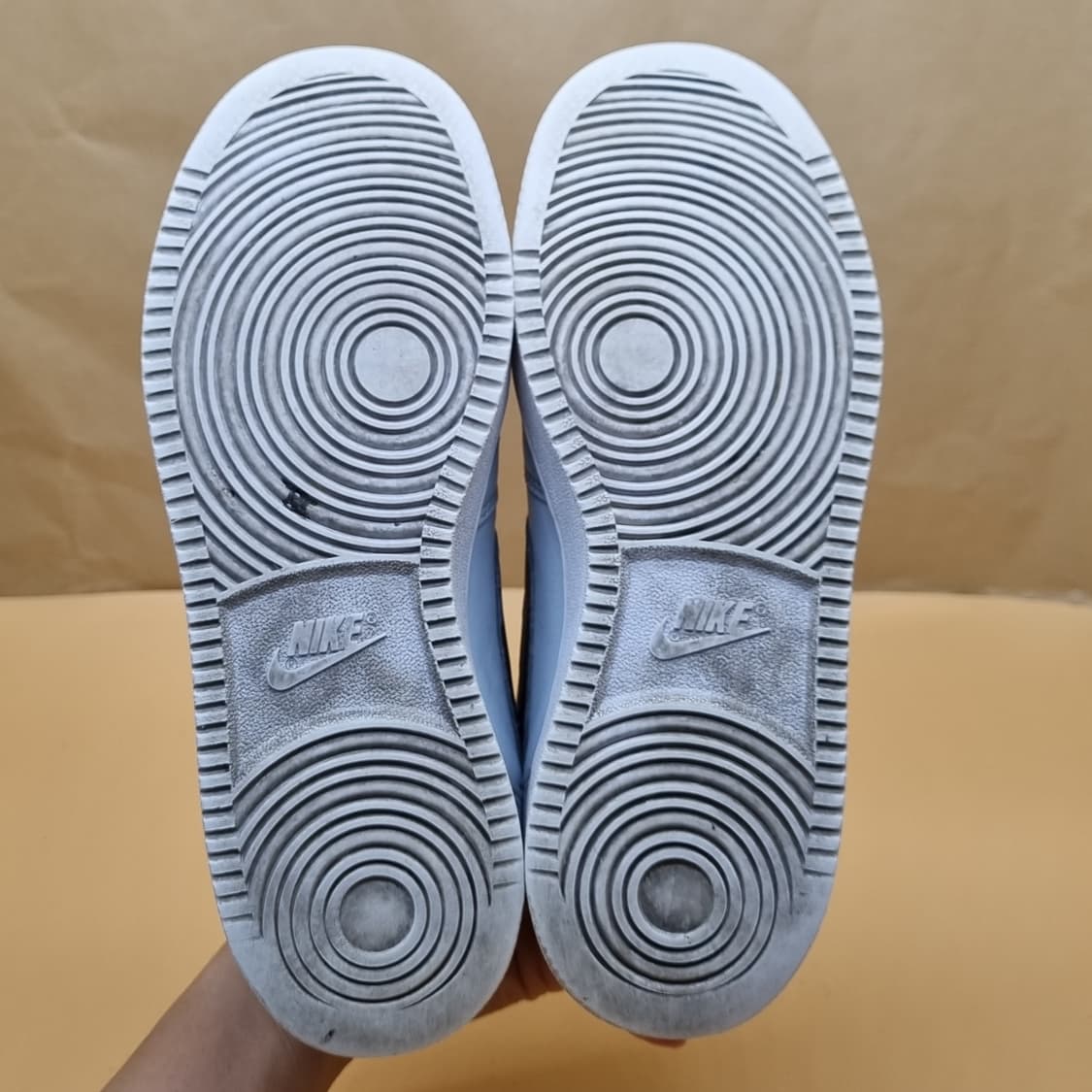 나이키 에버논 로우 스니커즈250 상품이미지3