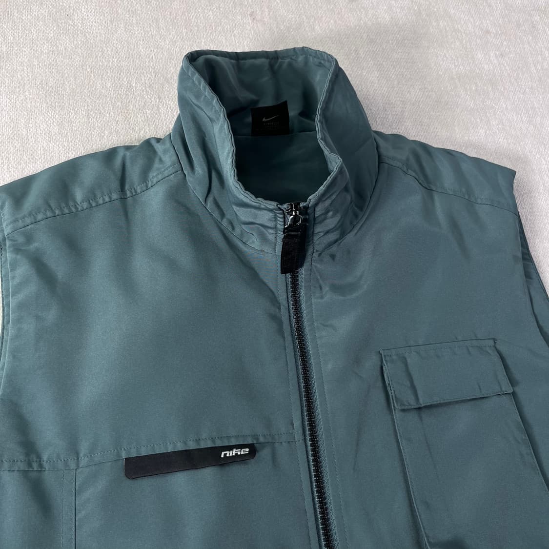 100 나이키 올드스쿨 누빔 나일론 조끼 자켓 상품이미지3