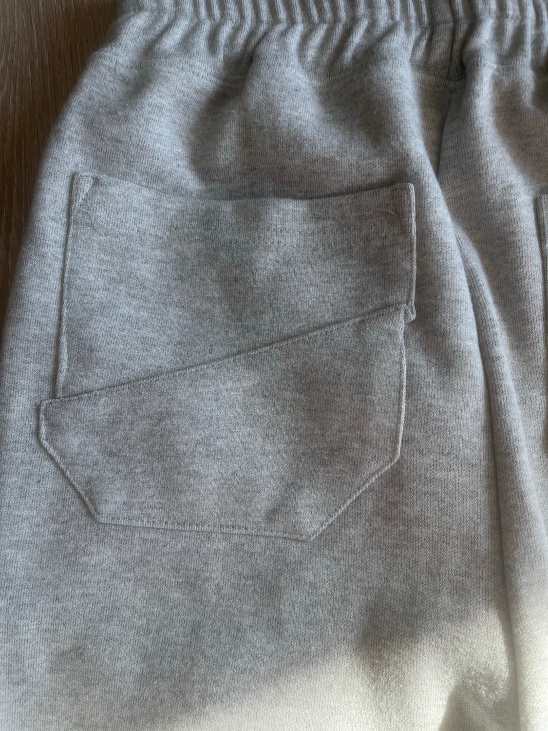 아더에러 AE 로고 스웻팬츠 상품이미지3