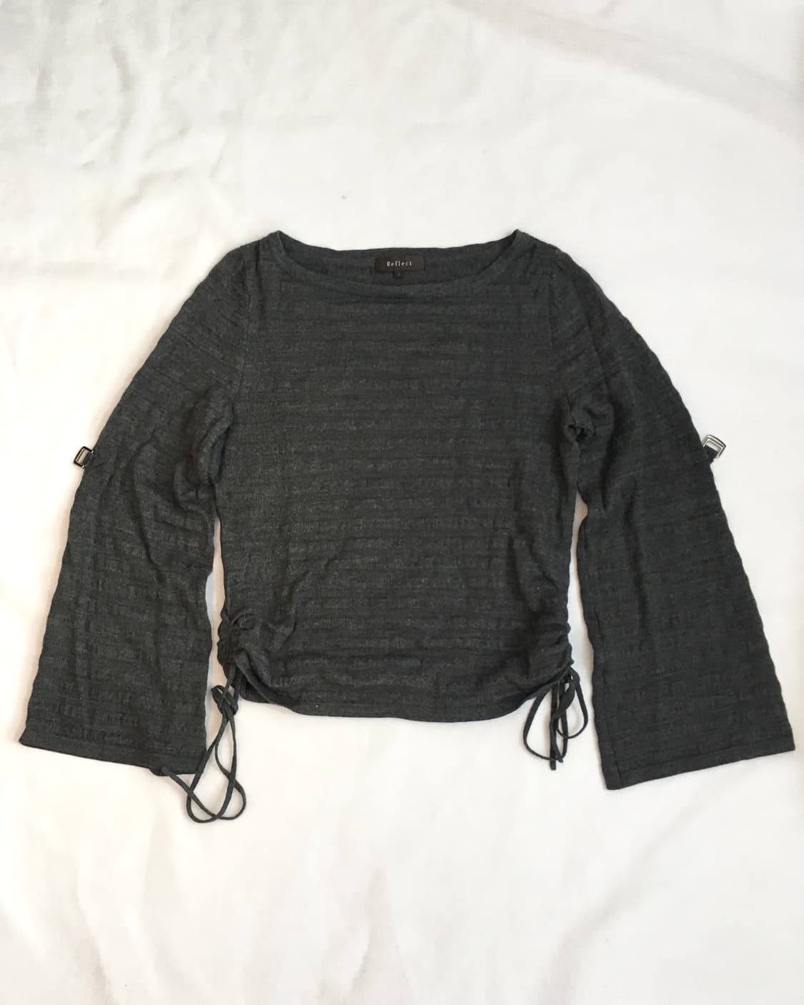 Reflect bell sleeve knit 상품이미지4