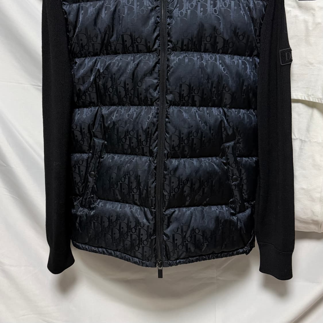 [S+급/S] 디올 오블리크 니트패딩 블랙 풀구성 상품이미지3