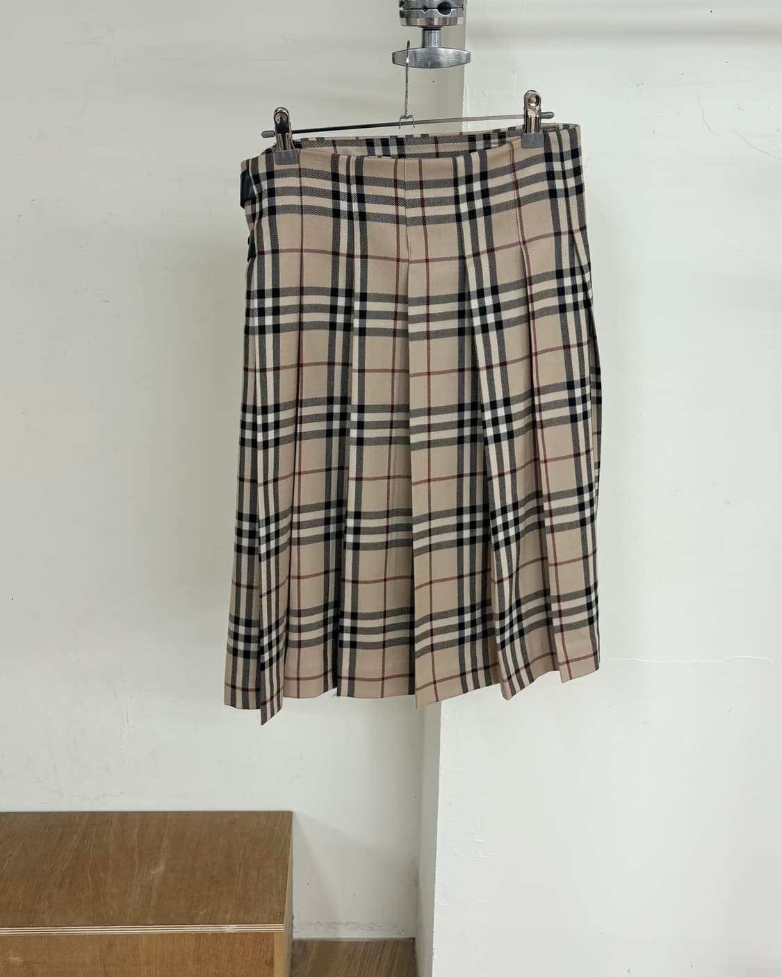 버버리 노바 체크 울 벨티드 랩 스커트 상품이미지4