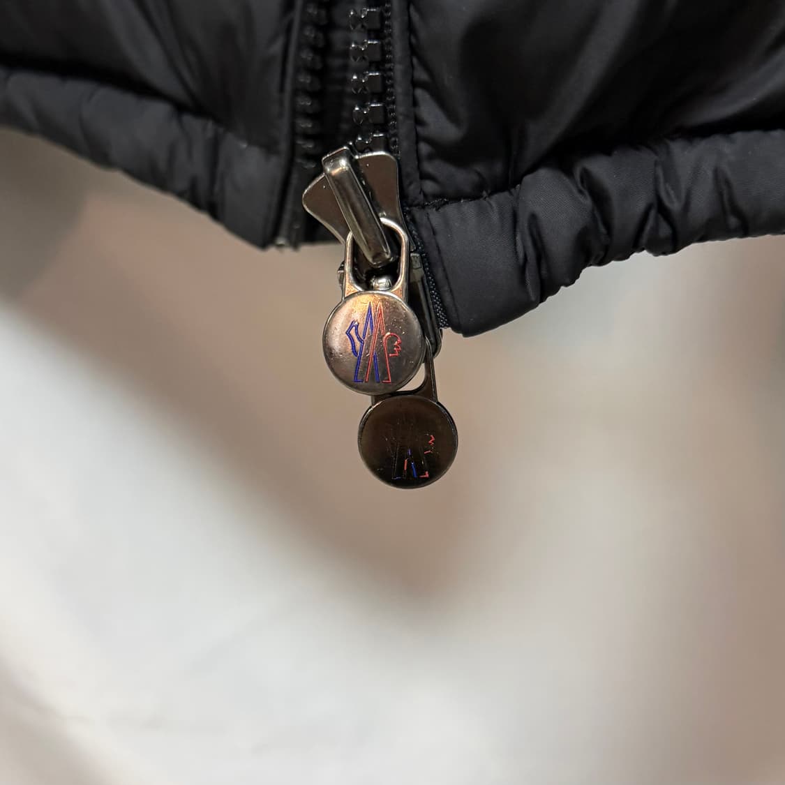 [S급/2] 몽클레어 마야프 패딩 블랙 풀구성 마르크 상품이미지8