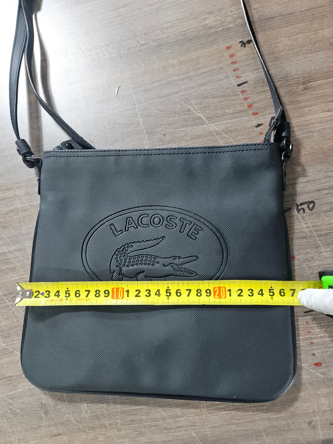 라코스테 블랙 크로스백 가방  27*25 상품이미지9
