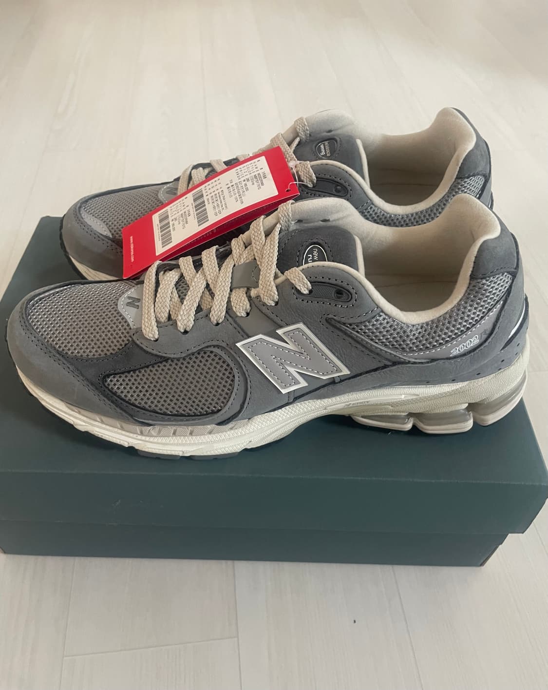 뉴발란스 m2002rnm 상품이미지2