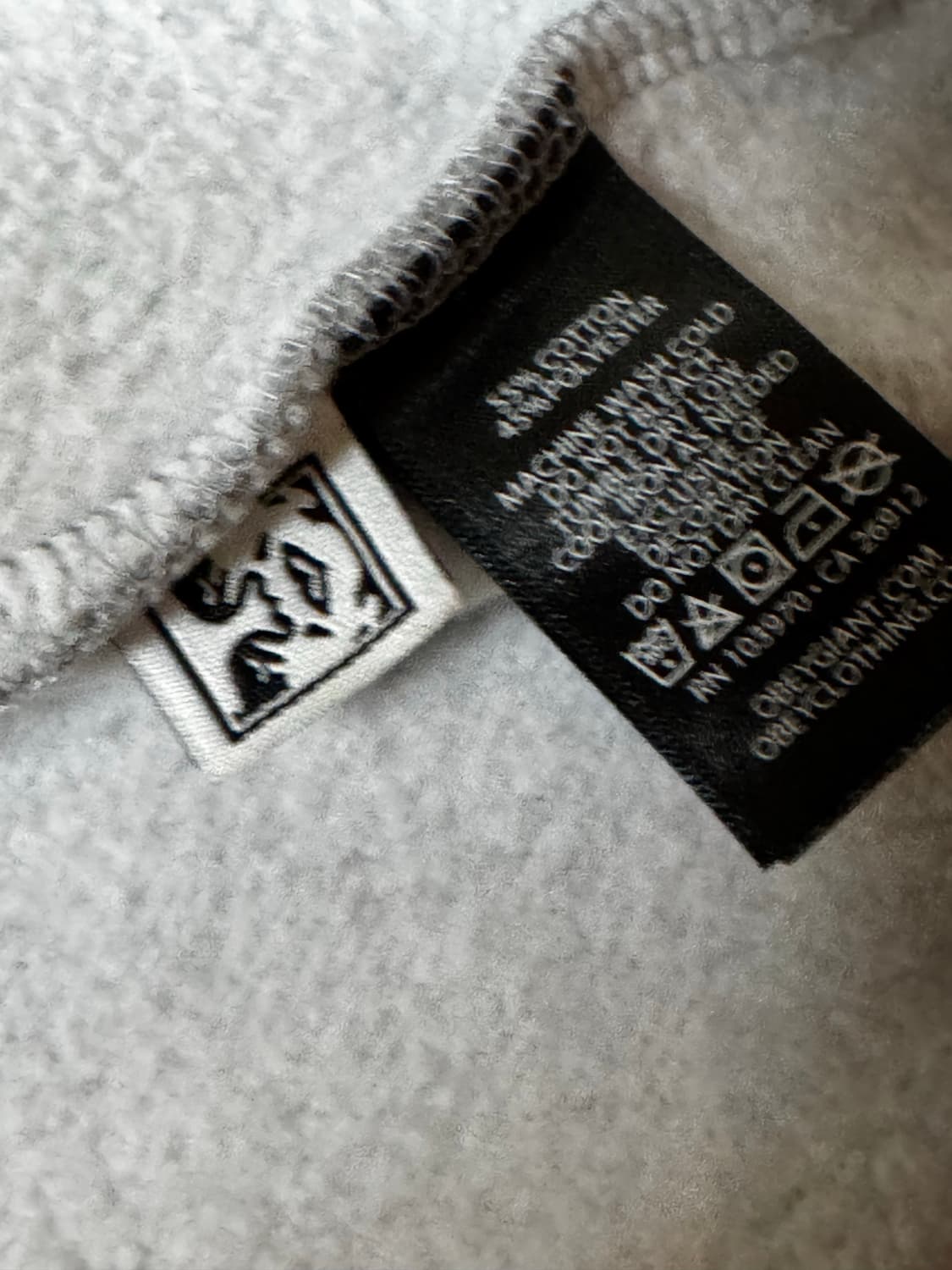 아이앱스튜디오 오베이 후드집업 상품이미지3