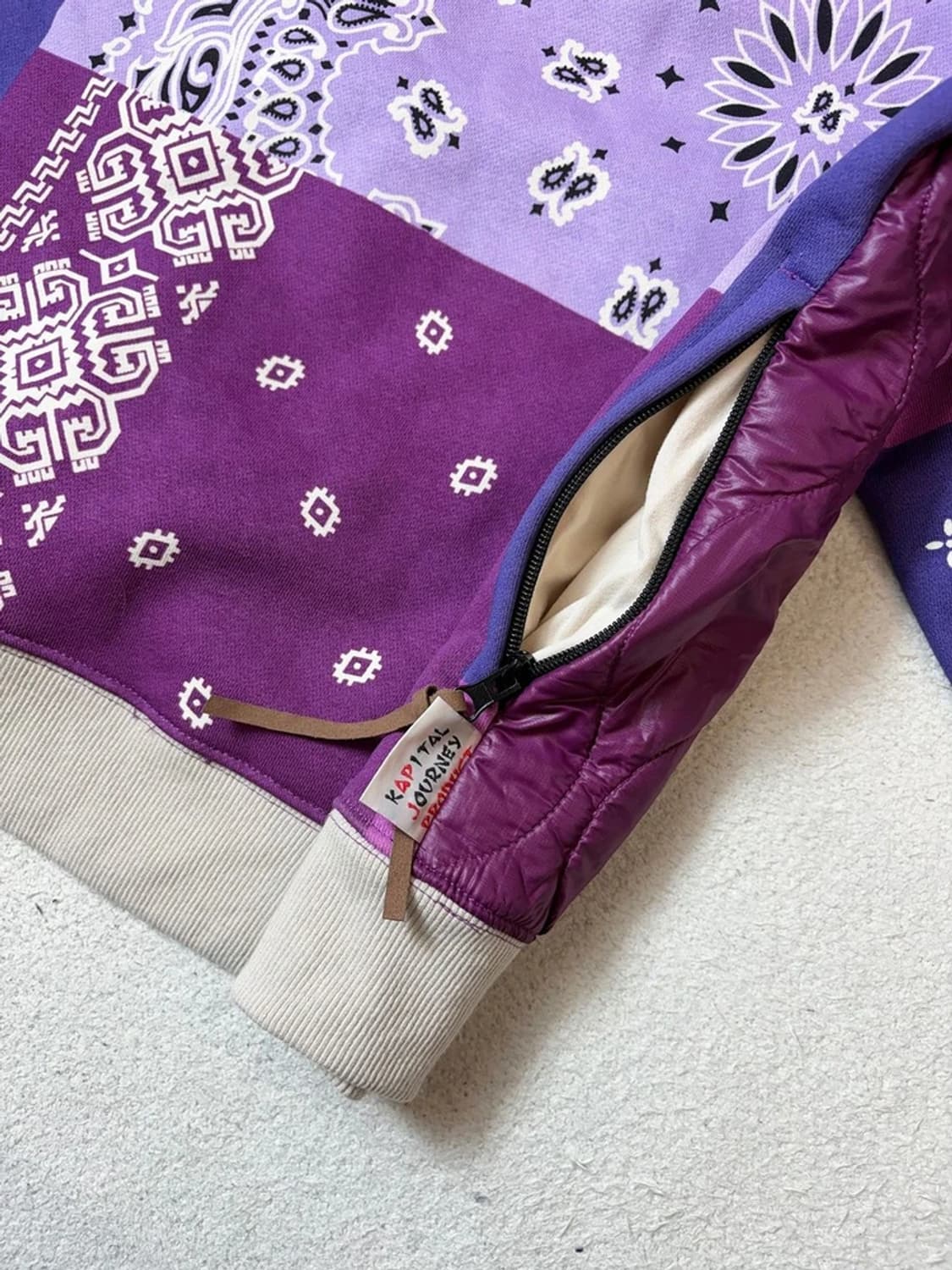 캐피탈 백 헤드 듀얼 반다나 맨투맨 PN9203 상품이미지4