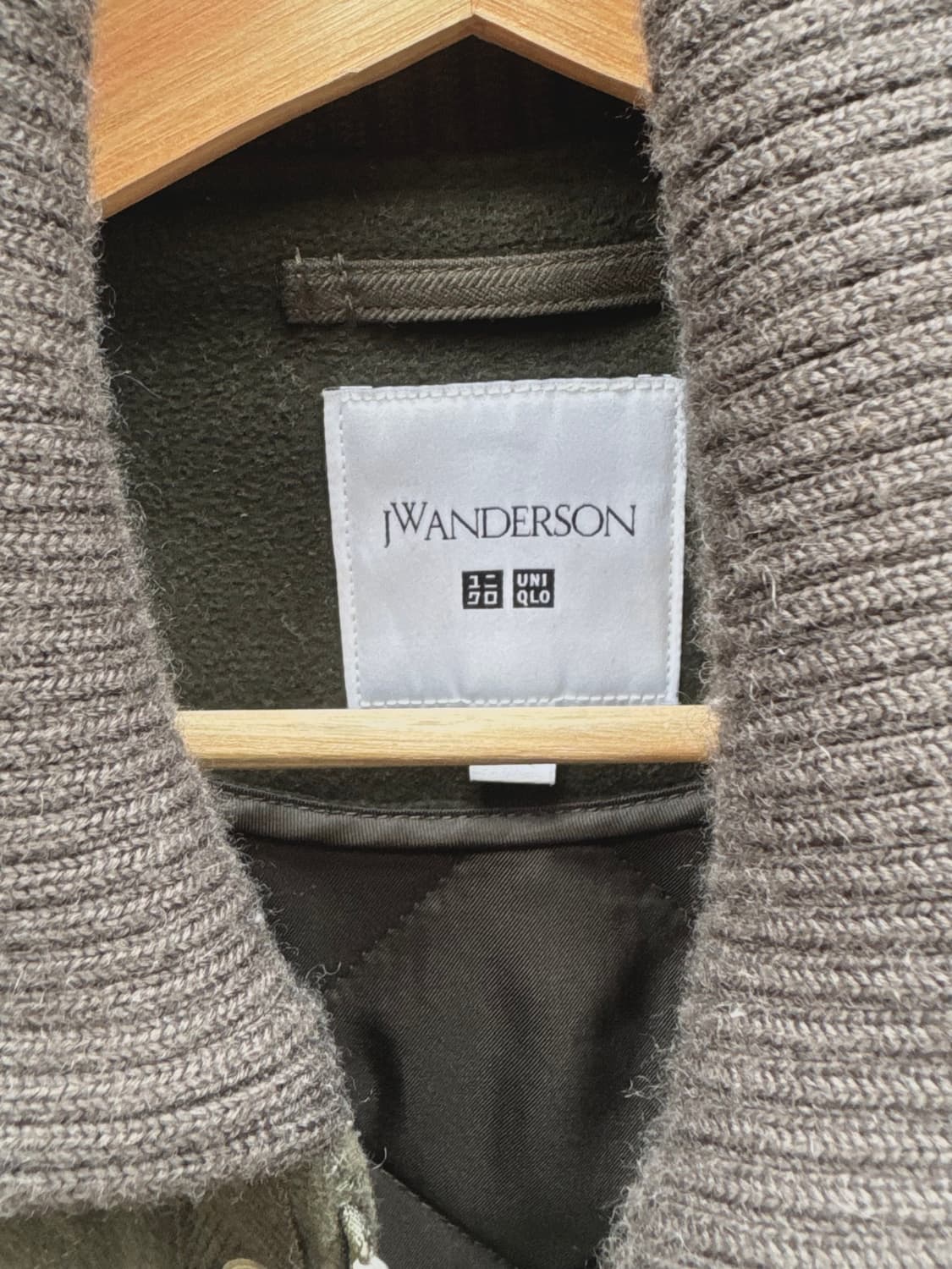 jw앤더슨 x 유니클로 퀼팅 자켓 패딩 상품이미지2