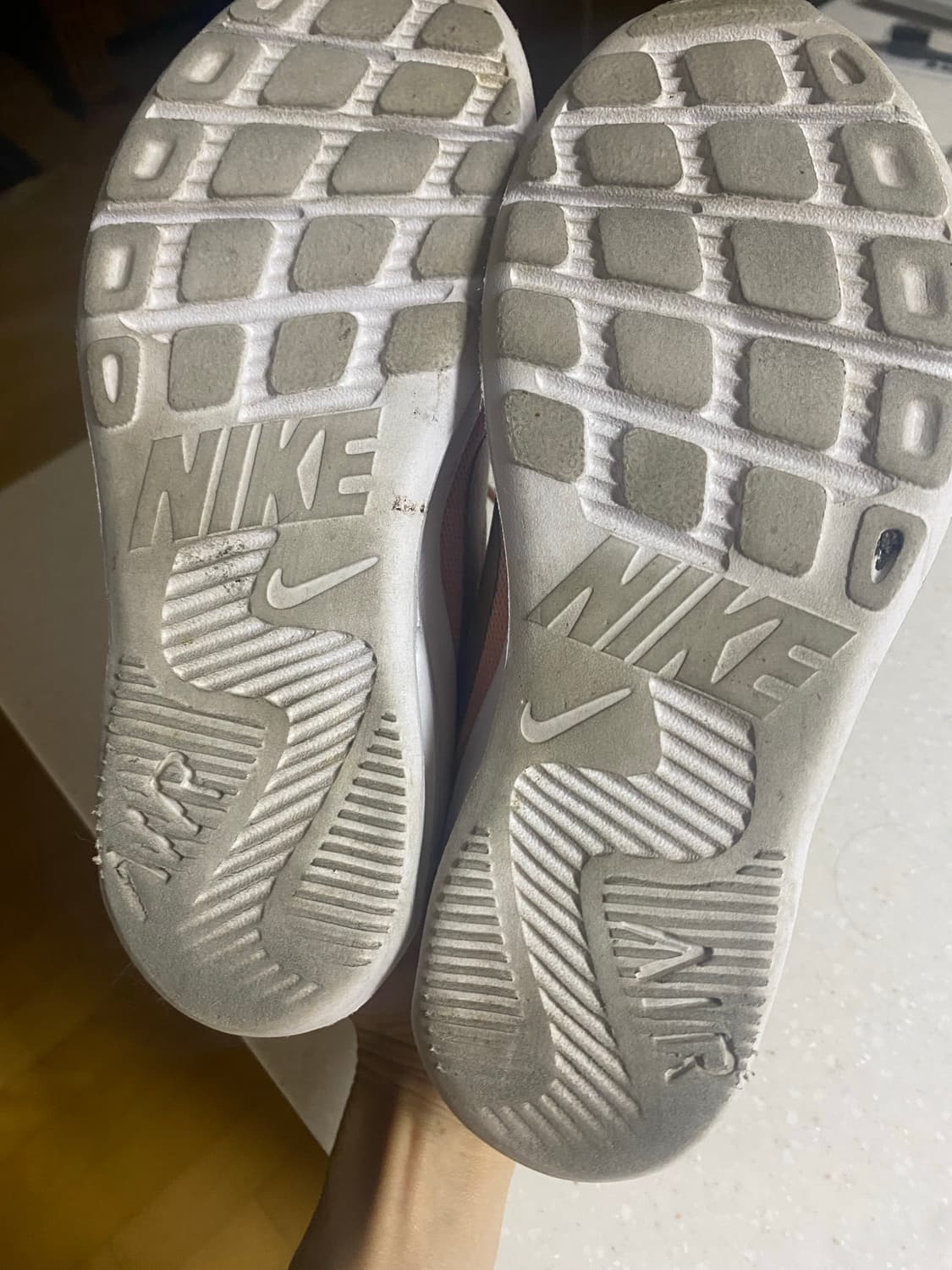 나이키 에어맥스 핑크 운동화 240mm 상품이미지6