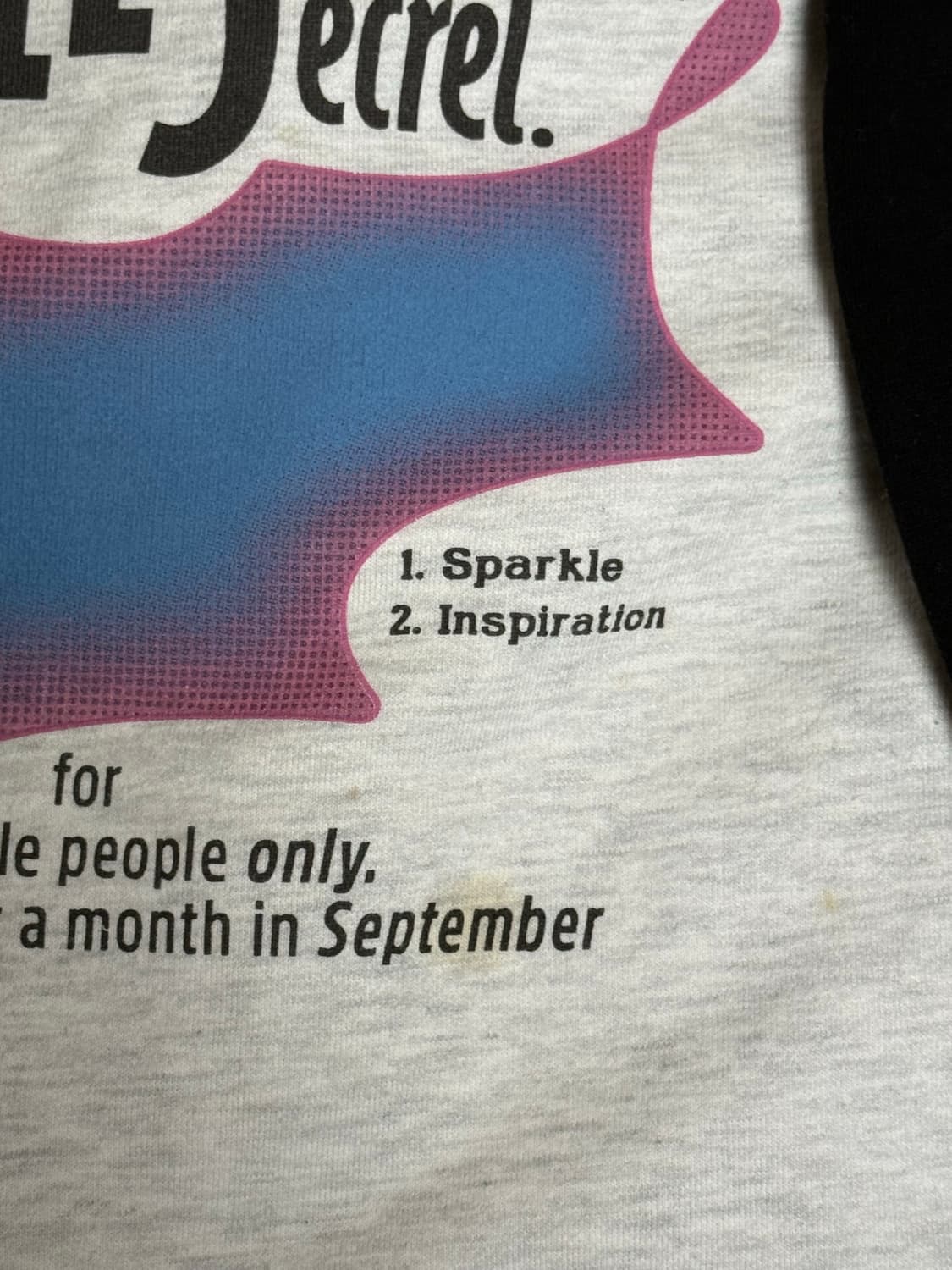 메인부스 Glitch Hood T-shirt(BLACK) 상품이미지3