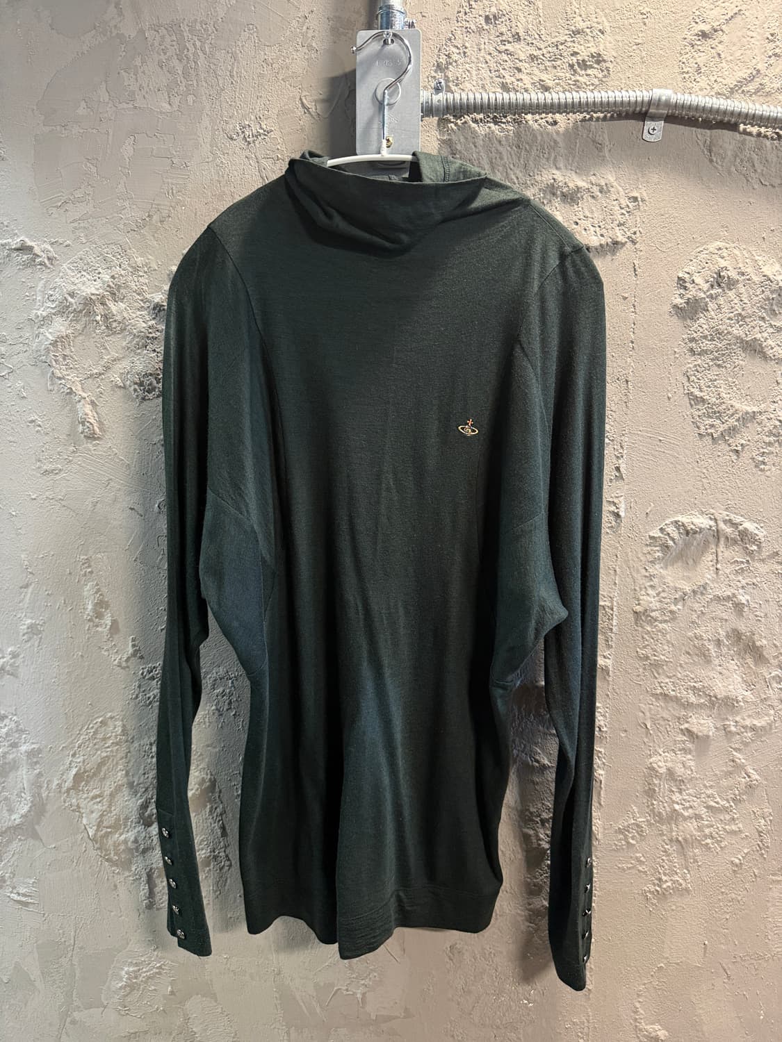 비비안웨스트우드 앵글로매니아 터틀넥 니트 버튼 슬리브 38 상품이미지1