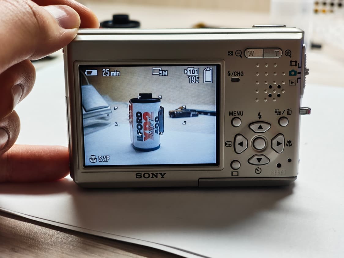 소니 사이버샷 dsc-t10 빈티지 디카 (사용감 x) 상품이미지8