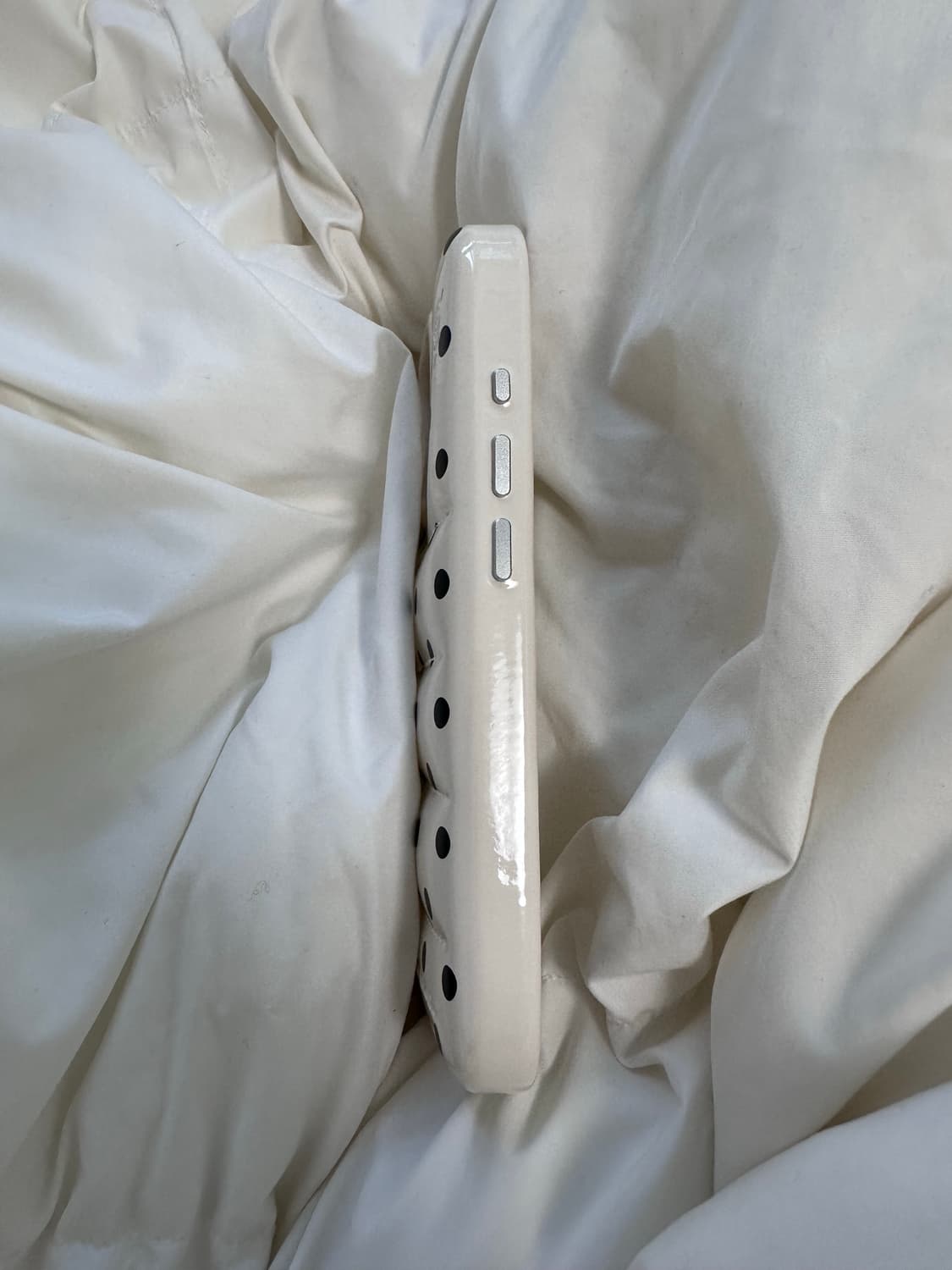 어반소피스티케이션 아이폰17 상품이미지6