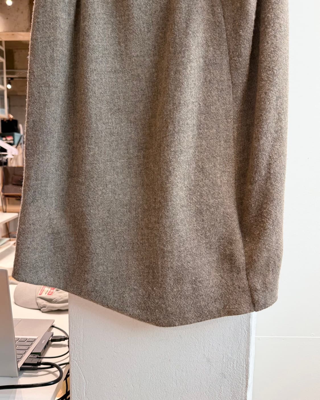 비비안 웨스트우드 레드라벨 브라운 울 미디스커트  상품이미지8