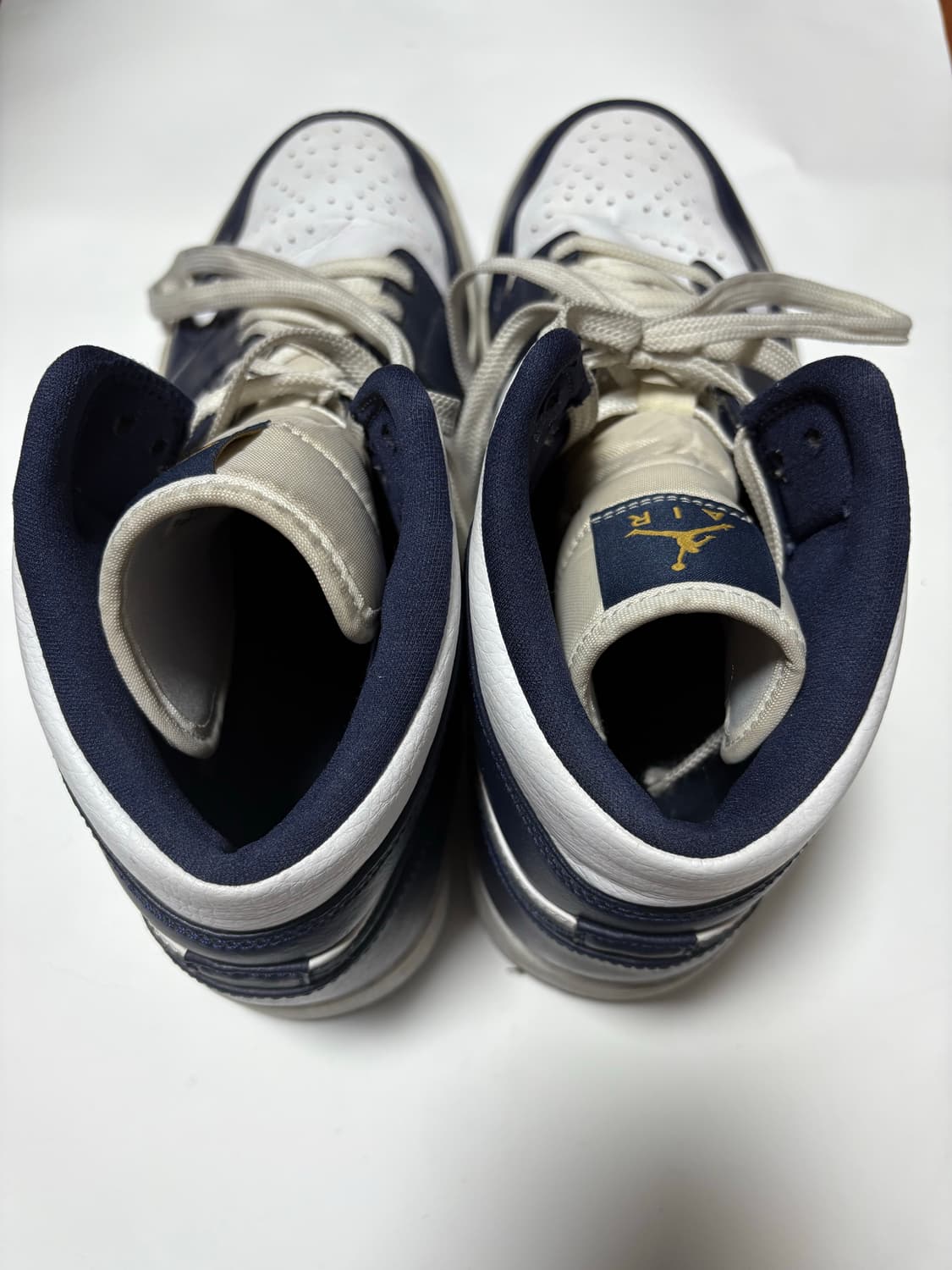 조던 1 미드 옵시디언 290 상품이미지3