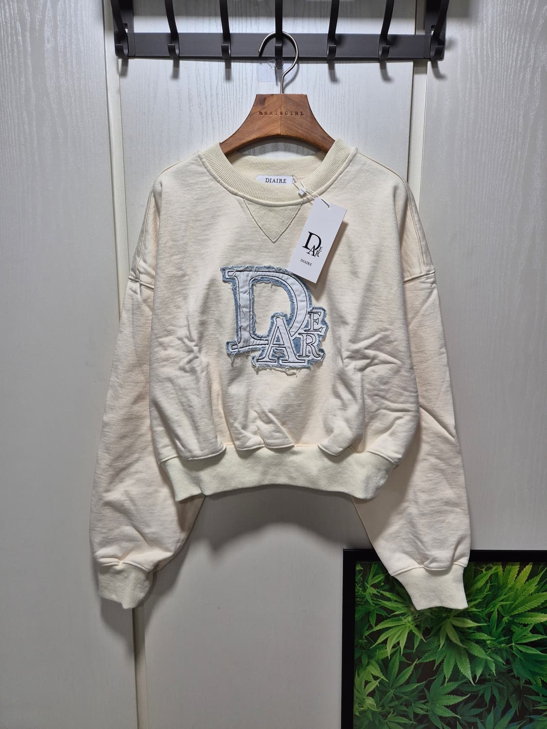 (세일)(새상품)DIAIRE 디아에르 아이보리 맨투맨 상품이미지1