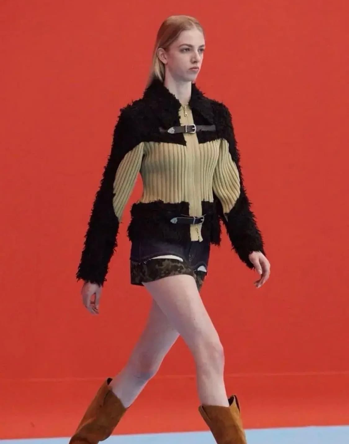 앤더슨벨 올가 헤어리 니트 집업 자켓 상품이미지1