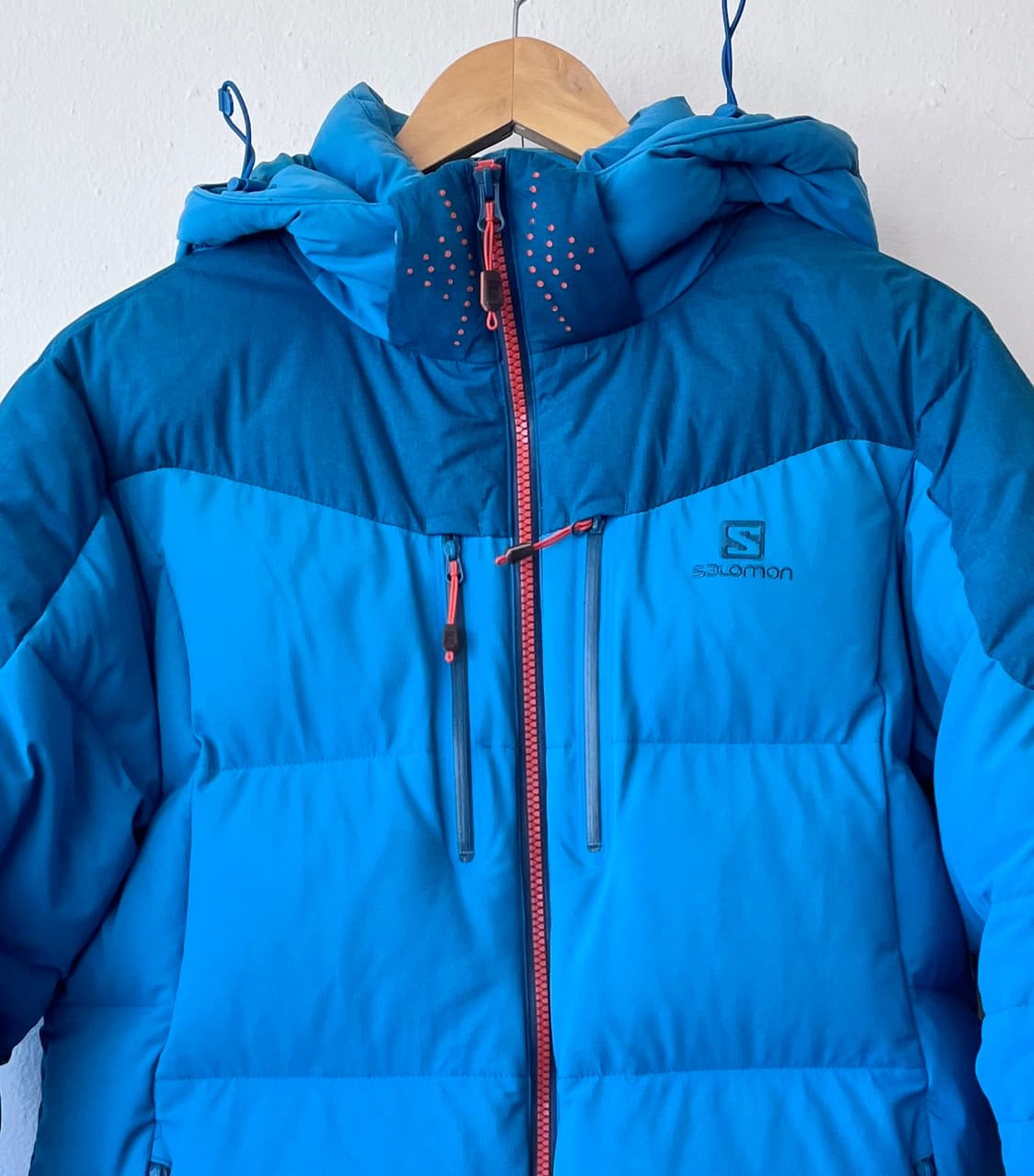 살로몬 남성 블루구스다운패딩
 상품이미지2