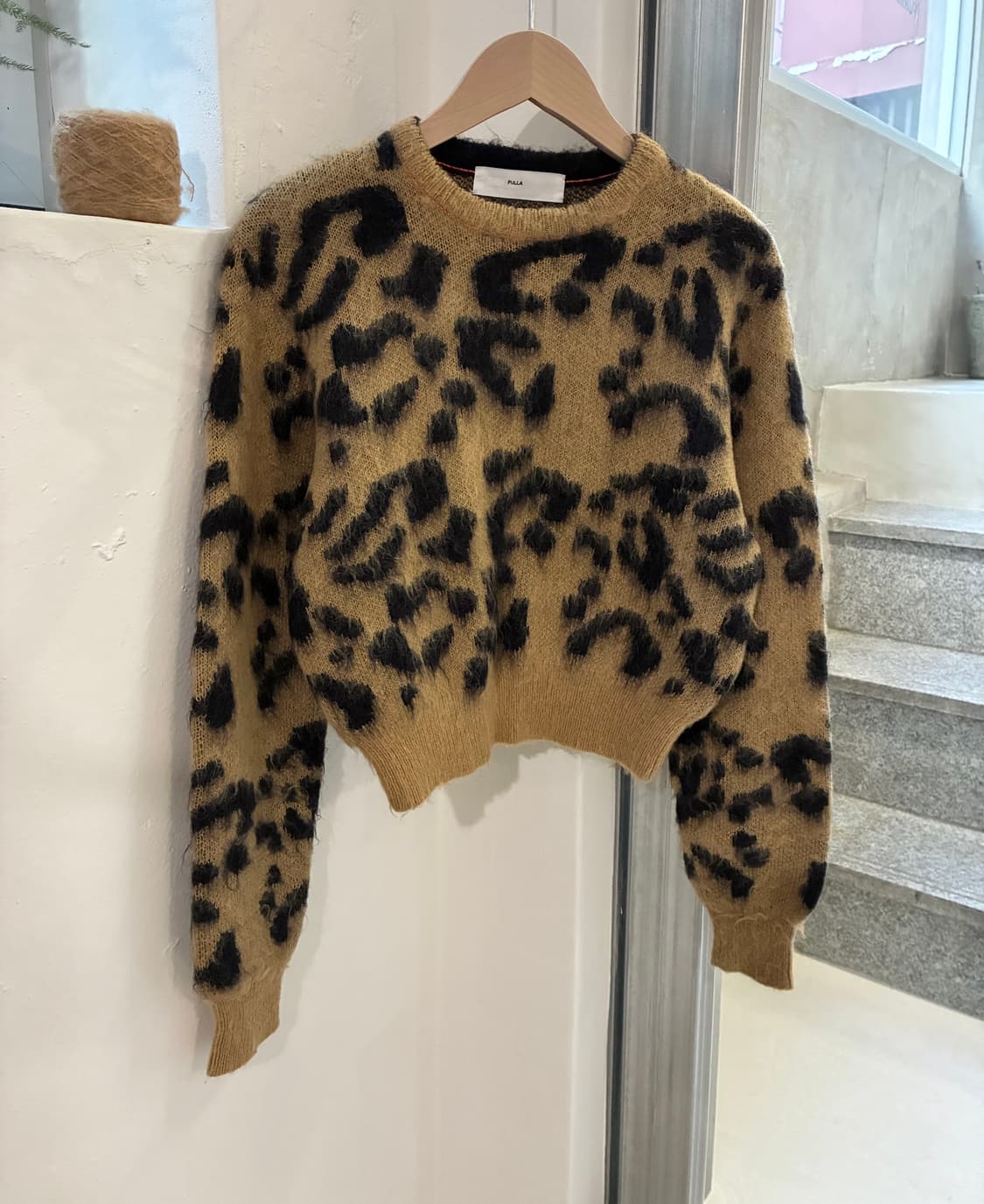 토가 풀라 니트 상품이미지1