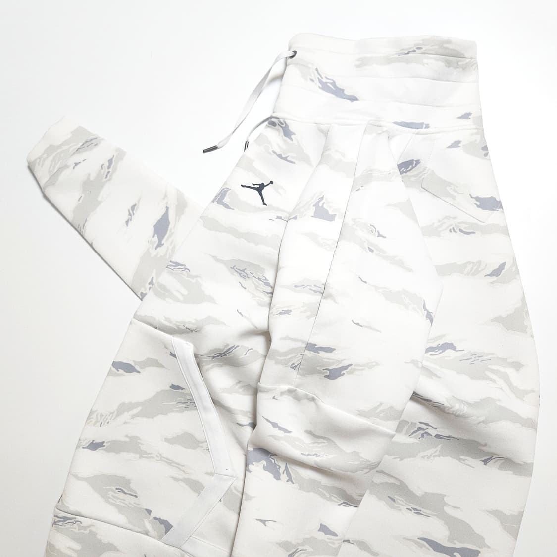 나이키 조던 플라이트 테크 카모 아노락 하프 집업 상품이미지5